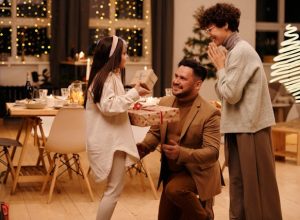 There are Many Gifts Online Within the Budget you Set for Giving a Gift Gifts Online Within the Budget