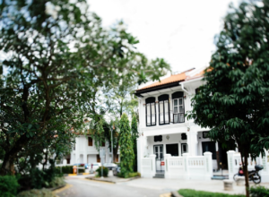 Large Houses for a Weekend