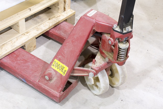 industrial pallet jacks